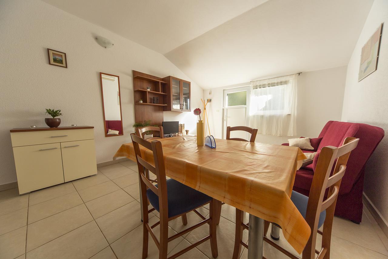 Apartments Katoro Relax Umag Exteriör bild