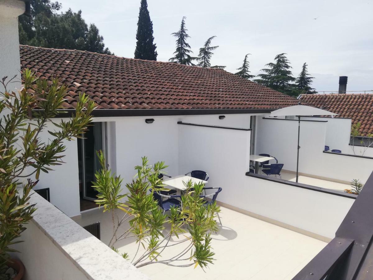 Apartments Katoro Relax Umag Exteriör bild